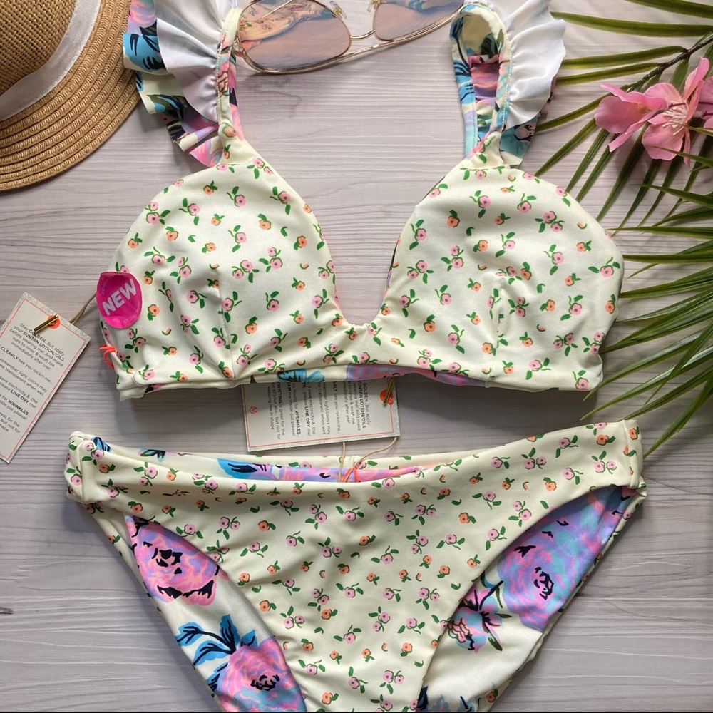Maaji πΌ Floral Reversible Yellow Bikini Set M ππΊππΈππππ₯ - Picture 9 of 16